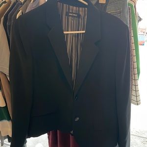 Like new Nine West black blazer size ten